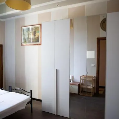 Apartment Near The Basilica Of San Lorenzo Florence